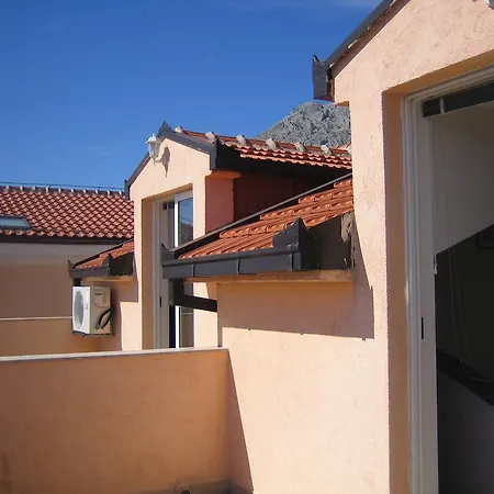 アパート Timing *